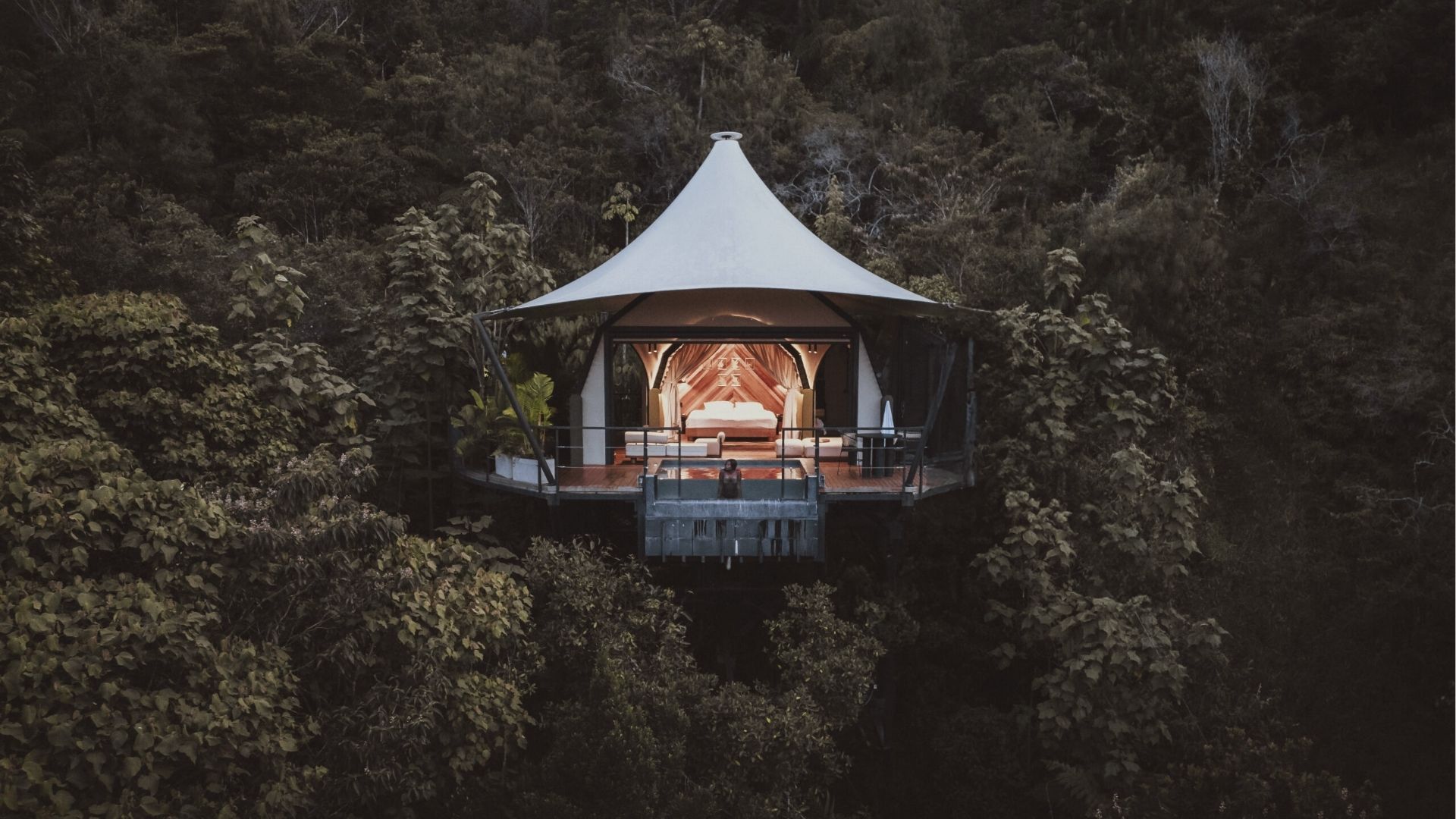 Hotel boutique exclusivo en Colombia, diseño y bienestar consciente.