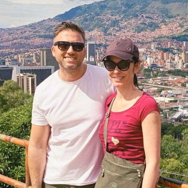 Agnese y Simone nos comparten sus reseñas de su viajes privados a Colombia desde la ciudad de la eterna primavera Medellín. Testimonios de viajes a Colombia.