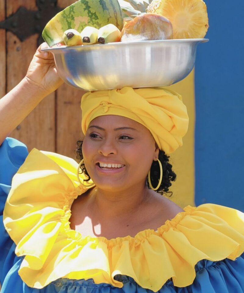 Manifestaciones culturales y tours de museos en Colombia – Viajes de lujo de arte, historia y diseño.