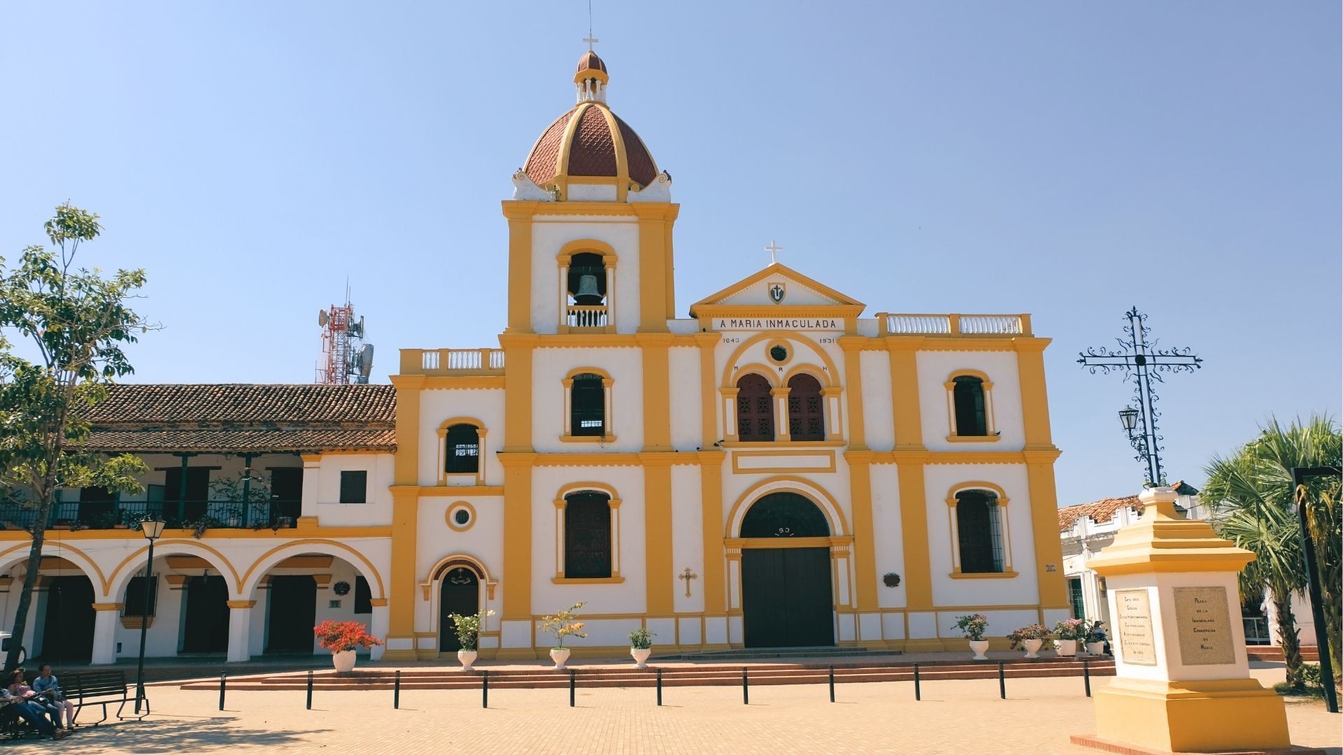 Iglesia de la Inmaculada Concepción en Mompox, patrimonio histórico de Colombia. Descubre más en nuestro blog de viaje Colombia.