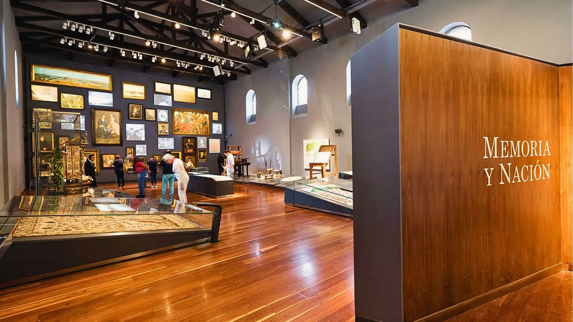 Exposición memoria y Nación del Museo Nacional de Colombia, en Bogotá.